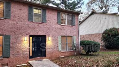Main picture of 828 Ridge Ave