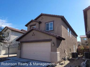 Main picture of 31 Harbor Pines Ct