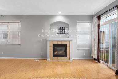 Main picture of 777 NE 93rd Ave