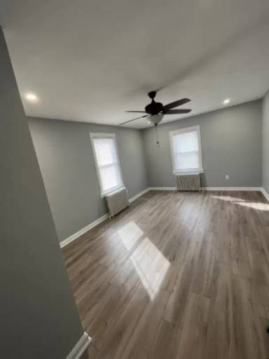 Main picture of 526 Military Rd