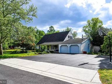 Main picture of 3306 Moreland Pl