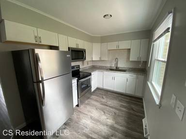 Main picture of 117 E 35th St