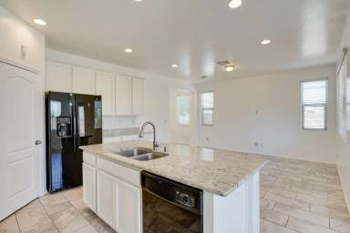 Main picture of 10768 Yarmouth Bay Ct