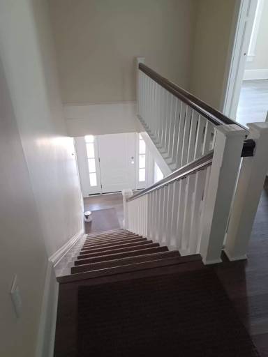 Main picture of 300 N Kent St