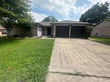 Main picture of 9808 Ibis Ln