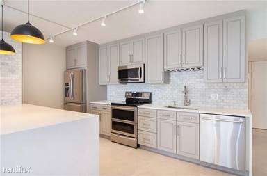 Main picture of 3908 N Ocean Blvd
