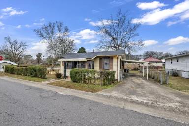Main picture of 419 7th St
