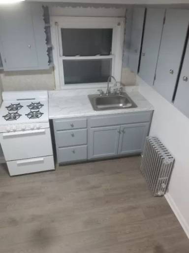 Main picture of 626 Roosevelt Ave