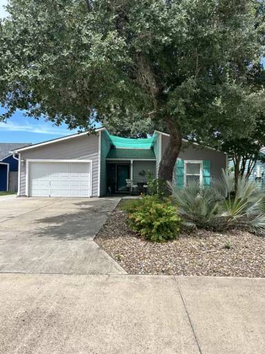 Main picture of 109 Sun Harbor St