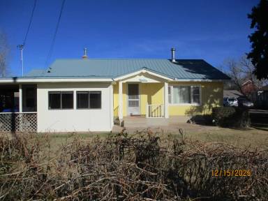 Main picture of 1519 Poplar Ave