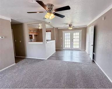Main picture of 4406 NW Denver Ave