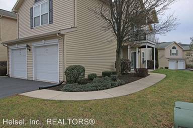 Main picture of 201 Sparrow Rd