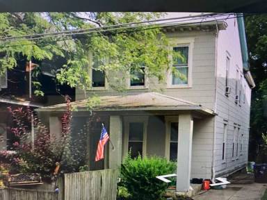Main picture of 1718 Dexter Ave