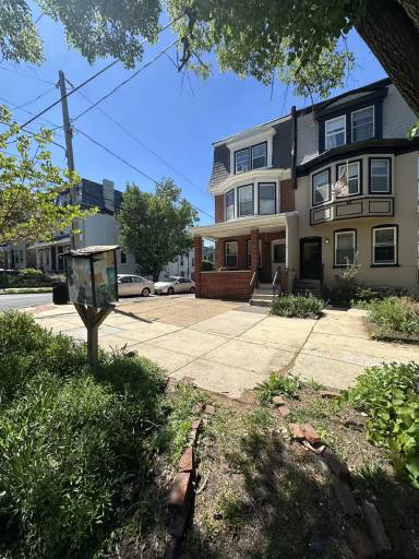 Main picture of 1301 N Clayton St
