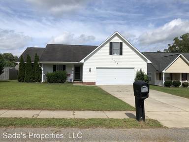Main picture of 1426 Acacia Dr