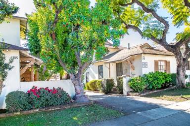 Main picture of 1751 Grevelia St