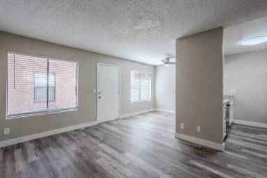 Main picture of Harbor View Apartments