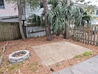 Main picture of 403 75th Ave N