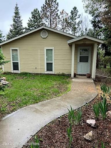 Main picture of 517 Crockett Ln