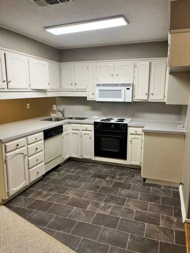 Main picture of 1105 E 23rd St