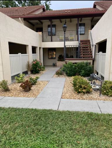Main picture of 762 Avenida Estancia