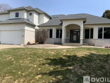 Main picture of 9124 Aspen Grove Ln