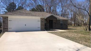 Main picture of 169 Western Heights Cir