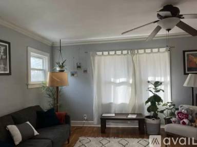Main picture of 4753 Mission Rd