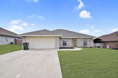 Main picture of 223 Timber Ridge Dr