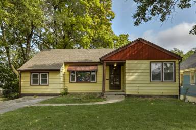 Main picture of 4230 Saratoga St
