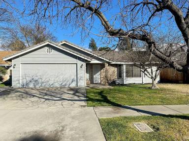 Main picture of 3482 Arch Rock St
