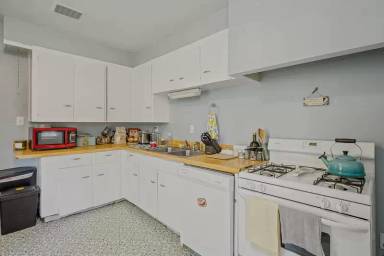 Main picture of 514 Crescent St NE
