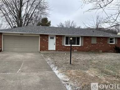 Main picture of 302 Spring Mill Rd