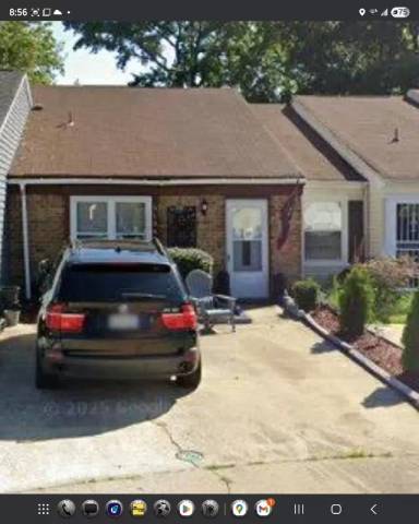 Main picture of 5136 Condor St