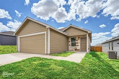Main picture of 5307 Hornbeck Hts