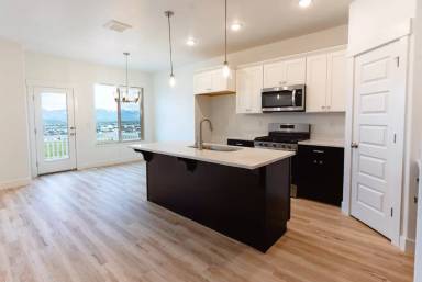 Main picture of 2728 N Blue Dawn Ln
