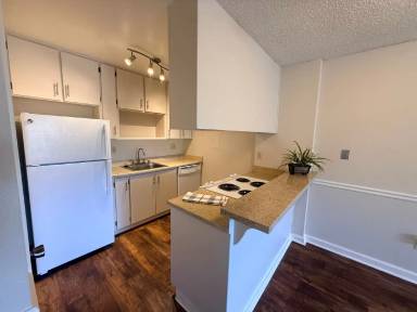 Main picture of 2818 O St