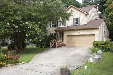 Main picture of 1005 Santa Rosa Dr