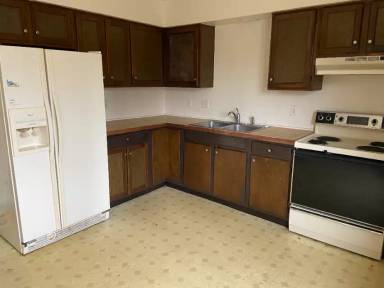 Main picture of 530 136th Ave