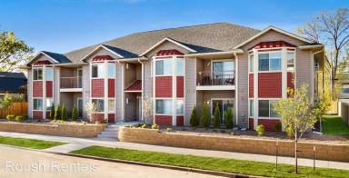 Main picture of 1027 Green Bay St