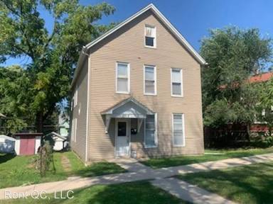 Main picture of 2717 8th Ave
