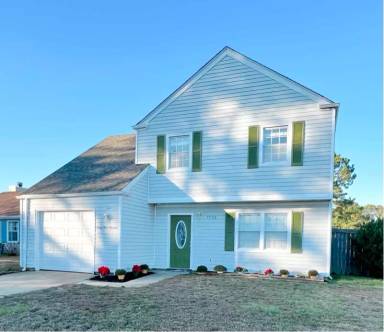Main picture of 3900 Topaz Ln