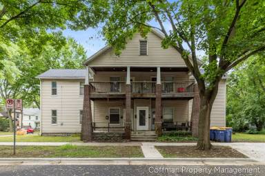 Main picture of 1545 Queen Ave NE