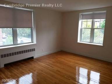 Main picture of 262 Harvard St