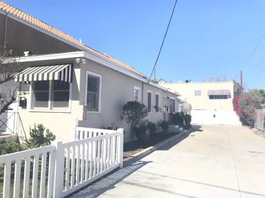 Main picture of 1249 E. 3rd Street