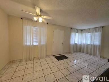 Main picture of 32624 Brenda Way