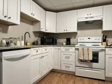 Main picture of 34 Brook St