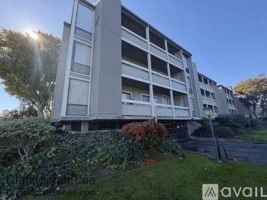 Main picture of 1081 Beach Park Blvd