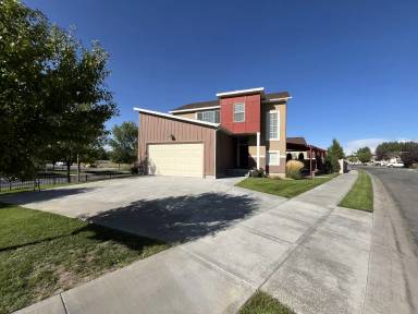 Main picture of 1918 Warm Springs Rd