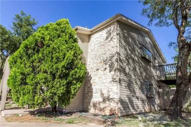 Main picture of 823 Taulbee Ln